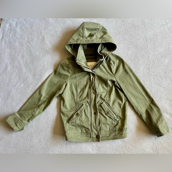 Abercrombie & Fitch Kid’s Jacket Coat Green Size Medium. - Picture 1 of 7